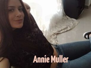 Annie_Muller