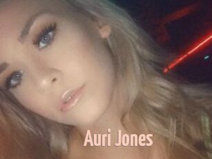 Auri_Jones