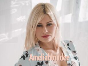 Ameliablondee