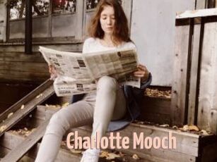 Charlotte_Mooch