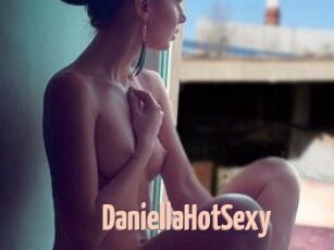 DaniellaHotSexy