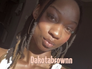 Dakotabrownn