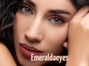 Emeraldaeyes