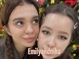 Emilyandnika