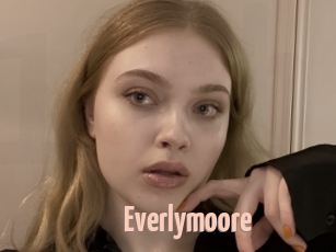 Everlymoore