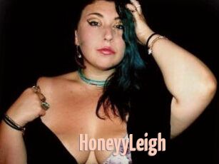 HoneyyLeigh