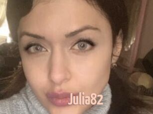 Julia82