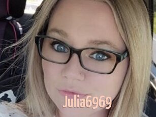 Julia6969