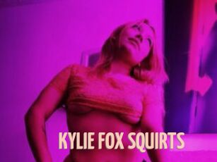 KYLIE_FOX_SQUIRTS