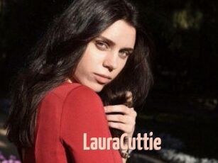 Laura_Cuttie