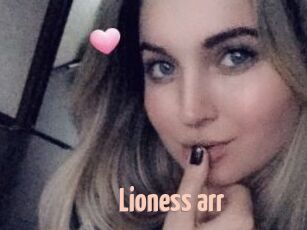 Lioness_arr