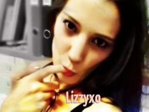 Lizzyxo