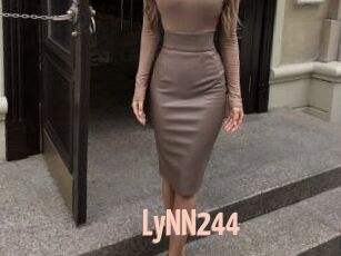 LyNN244