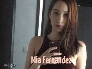 Mia_Fernandez
