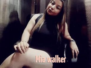 Mia_walker