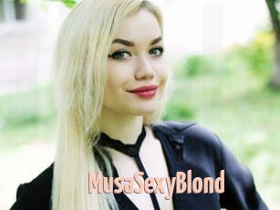 MusaSexyBlond