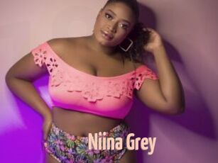 Niina_Grey