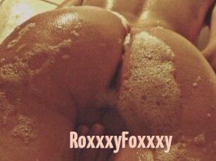 RoxxxyFoxxxy
