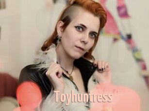 Toyhuntress